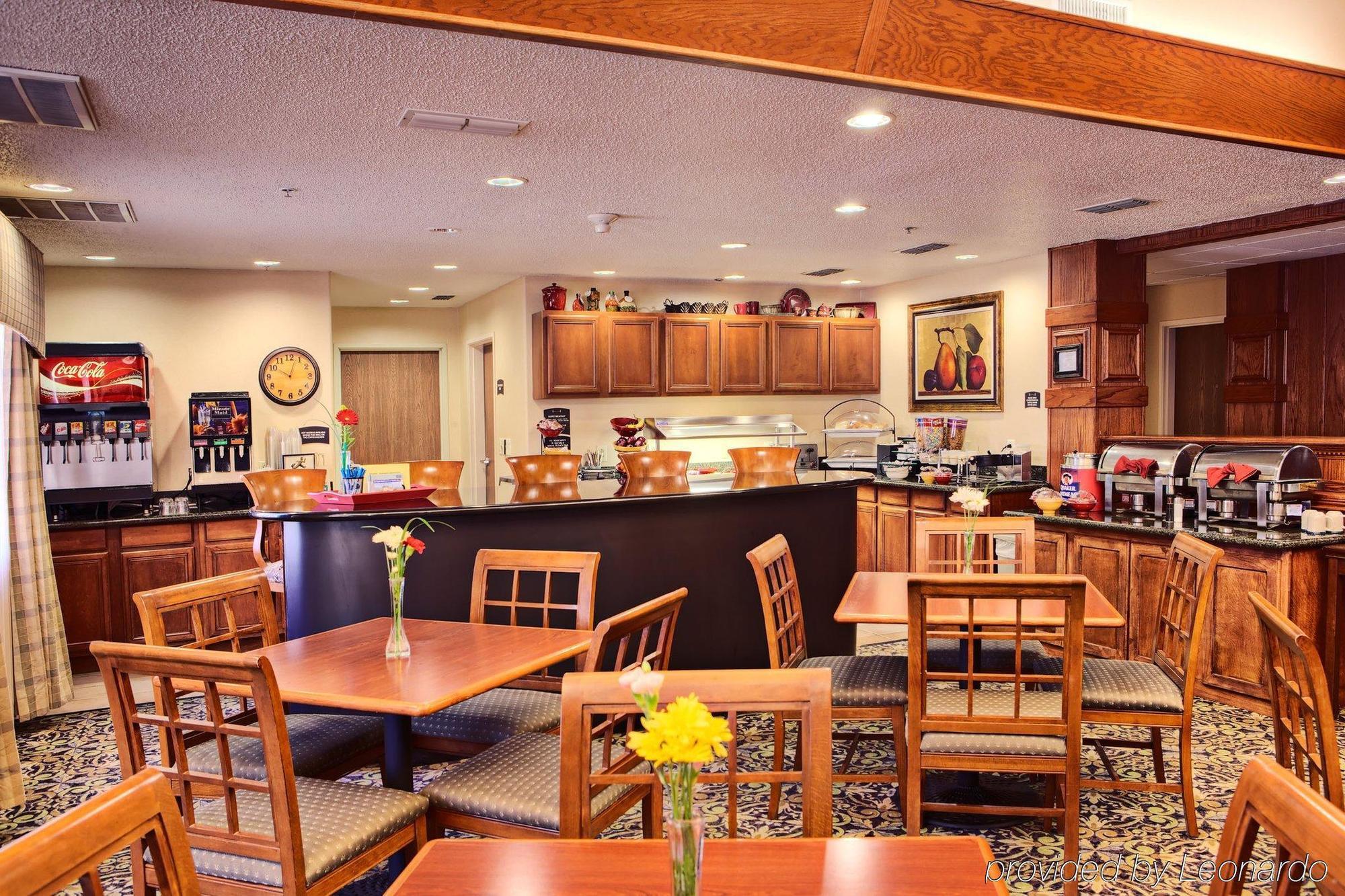 Staybridge Suites Lubbock-University Area By Ihg Exterior foto
